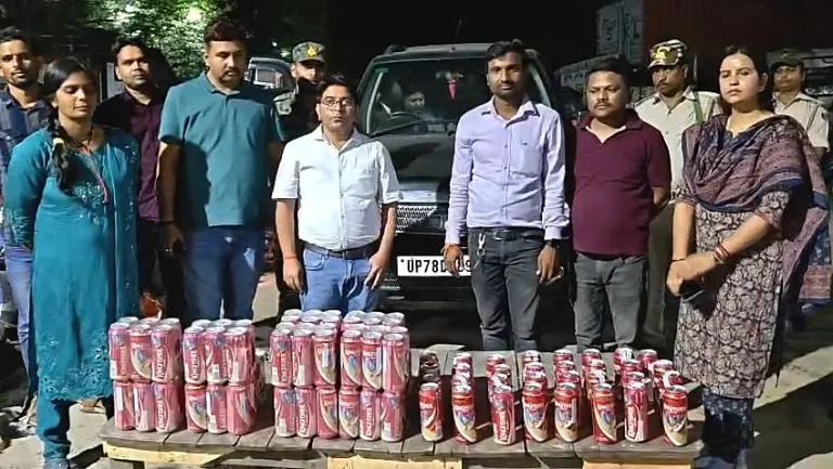 फुलवारी शरीफ में लग्जरी कार से केन बीयर बरामद, 20 हजार की शराब पकड़ी गई....