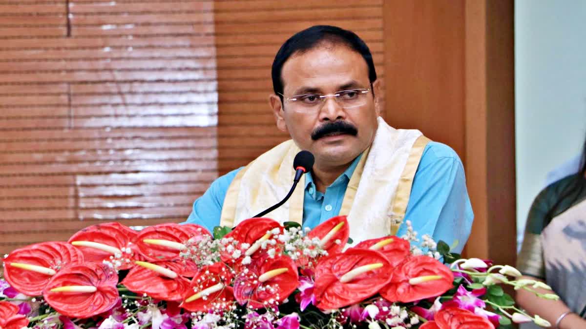 आवास विवाद में नया मोड़, मंत्री नंदकिशोर राम का राबड़ी देवी पर दलित भेदभाव का आरोप...