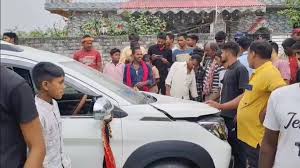 भागलपुर में सड़क दुर्घटना: दो स्कूली बच्चों की मौत, परिजनों ने किया सड़क जाम