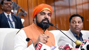 लोकसभा में महिला आरक्षण बिल के पारित नहीं होने पर सियासत तेज....