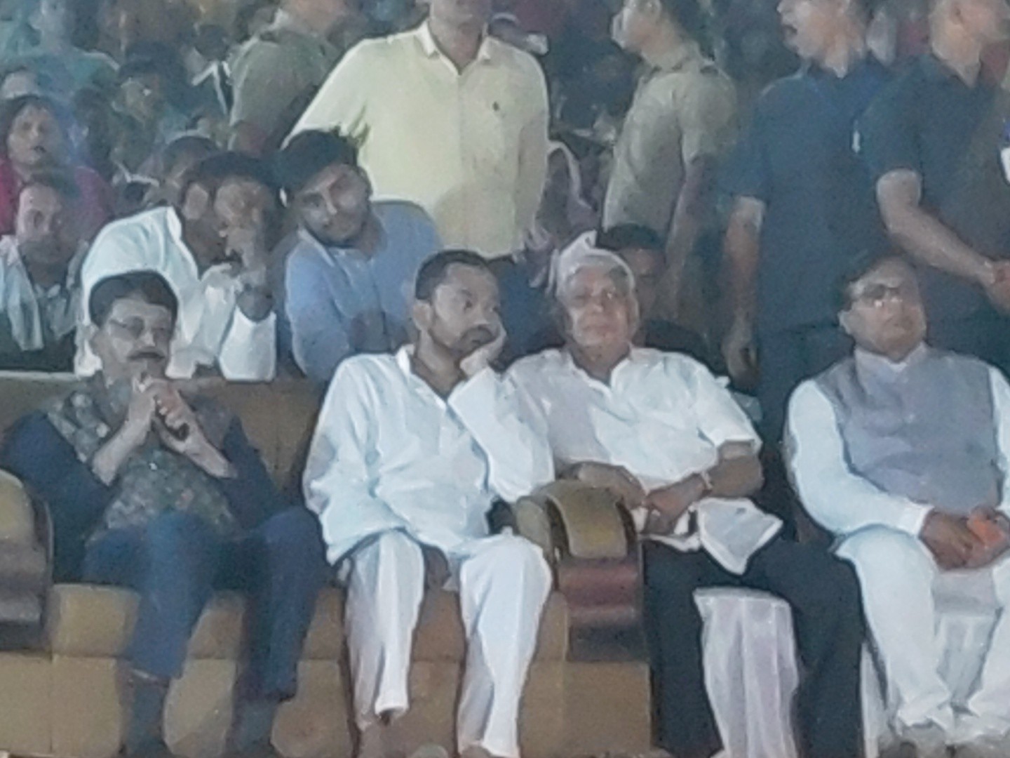 बख्तियारपुर पहुंचे स्वास्थ्य मंत्री निशांत कुमार, जिम का उद्घाटन कर गंगा आरती में हुए शामिल...