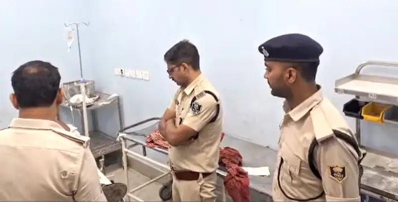 गोपालगंज में पुलिस मुठभेड़: 50 हजार का इनामी बदमाश घायल...