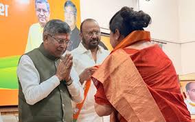 भाजपा में शामिल हुईं रश्मि सिंह, आदित्य साहू ने कहा- पार्टी को मिलेगी मजबूती