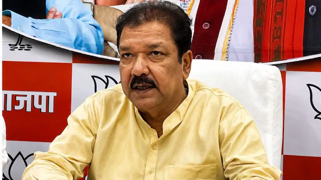 भूमि सुधार विभाग में भ्रष्टाचार पर नकेल, सरकार ने EOU का विशेष सेल गठित किया...